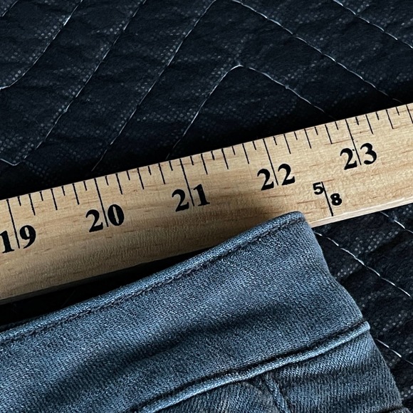 Lane Bryant Jeans Womens Plus Size 24 Gray Distressed Tulip Hem Mid Rise - Picture 8 of 11